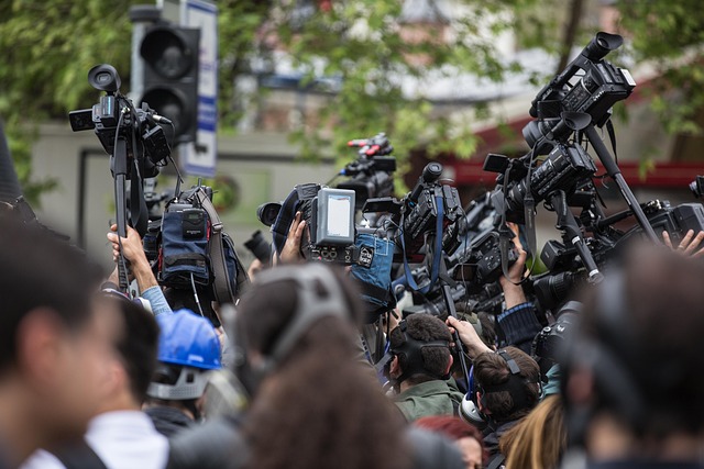 The press with cameras